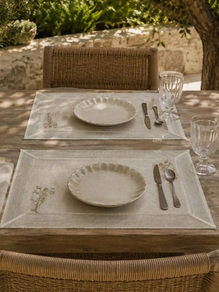 Rooted Grace Table Runner & Mats Set