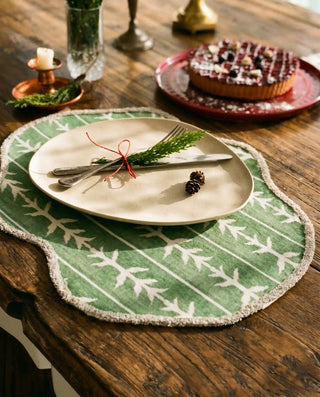 Garden Gala Table Runner & Mats Set