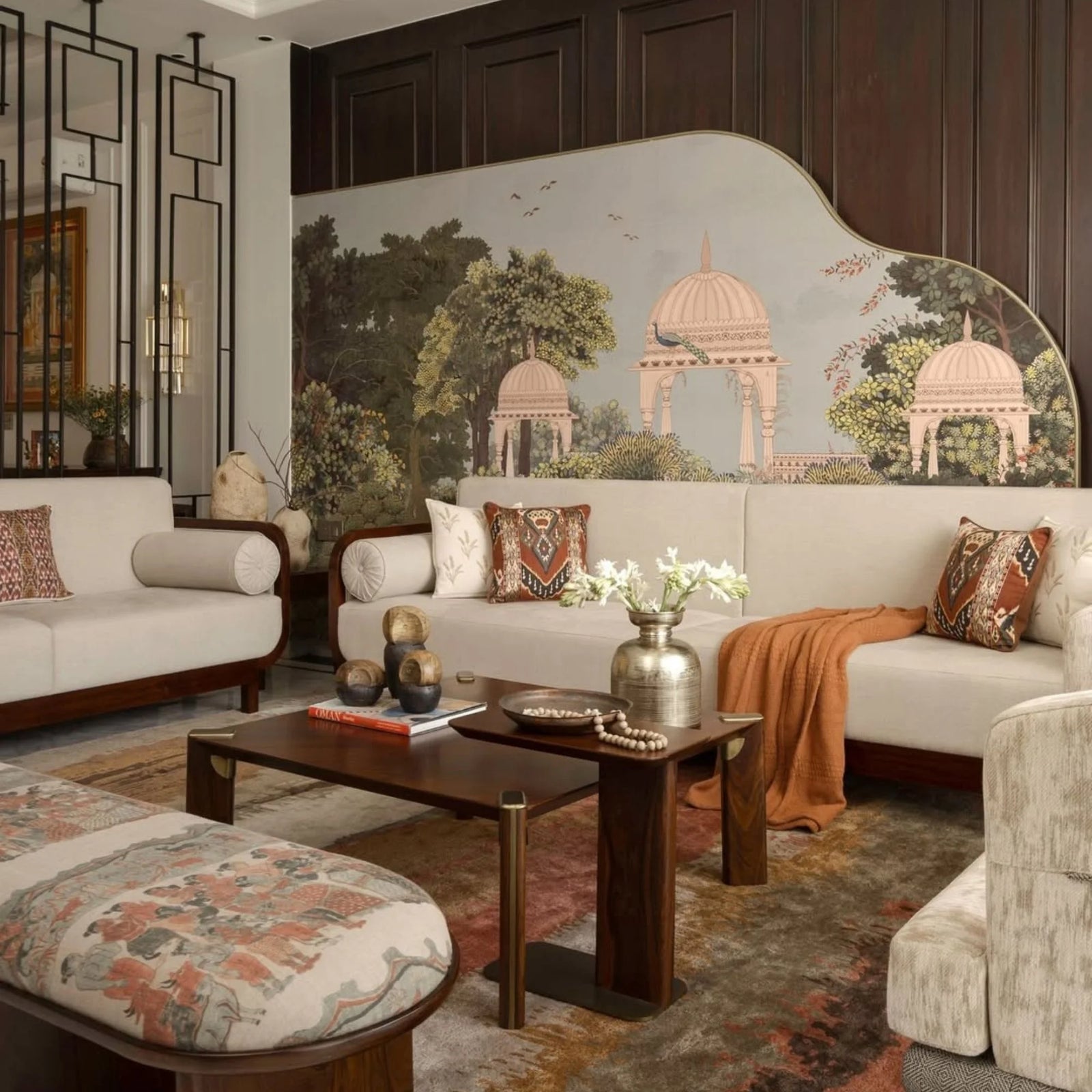 New Delhi  · 2,500 sq ft  of Royal Enclave Wallcovering