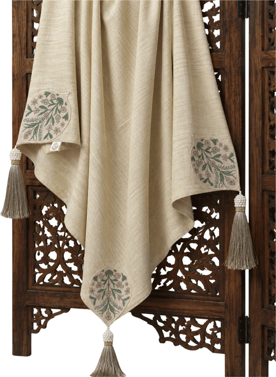 Nazneen Sofa Throw