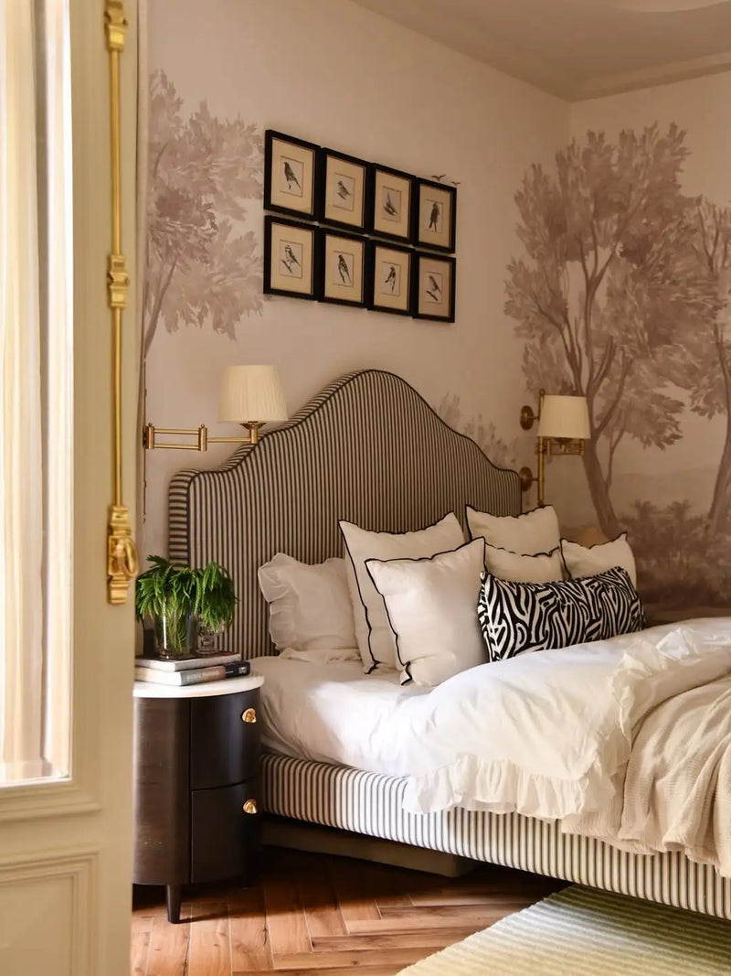 European Bedroom — view 3