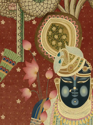 A detailed close-up of the Shrinathji Madhuban wall art highlighting Shrinathji’s crowned face, pearl necklaces and the lotus blooms at his feet.